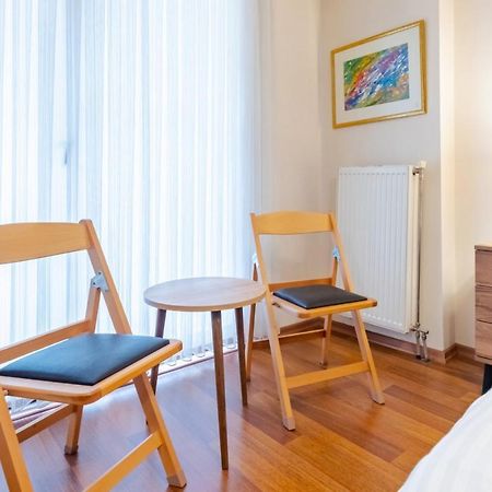 Pleasant Flat With Central Location In Sisli Istanbul Bagian luar foto